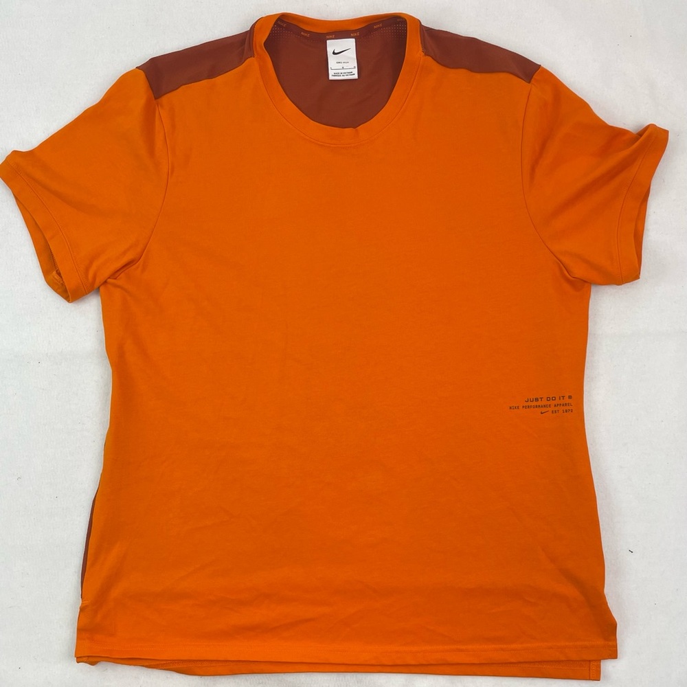 Mens Size Large Nike Dri-Fit Performance Active Wear Breathable Orange Tee Shirt